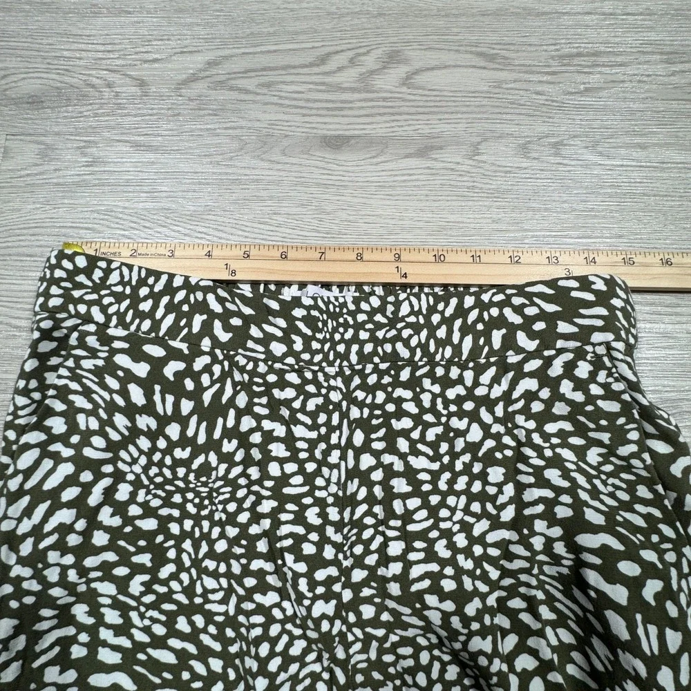 LOFT Women's Wide Leg Pants Animal Print Olive Green‎ White Size S Elastic Waist